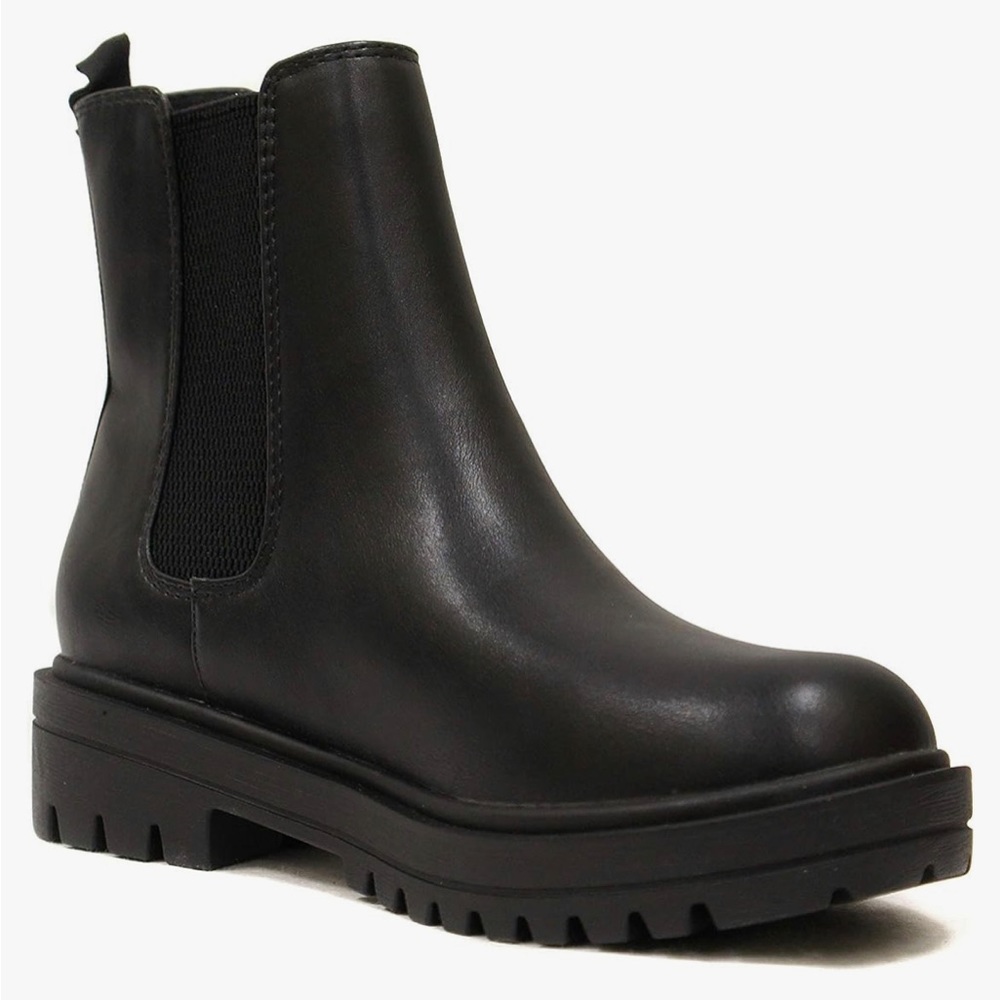 BRAND NEW IN BOX SODA PILOT BOOT